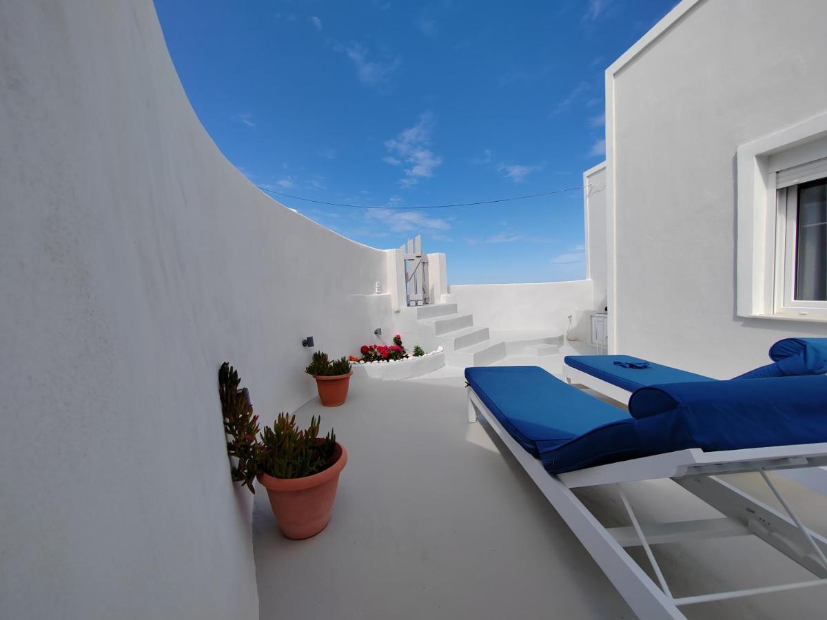 White Swallow Suite Santorini Vourvoúlos Exterior foto